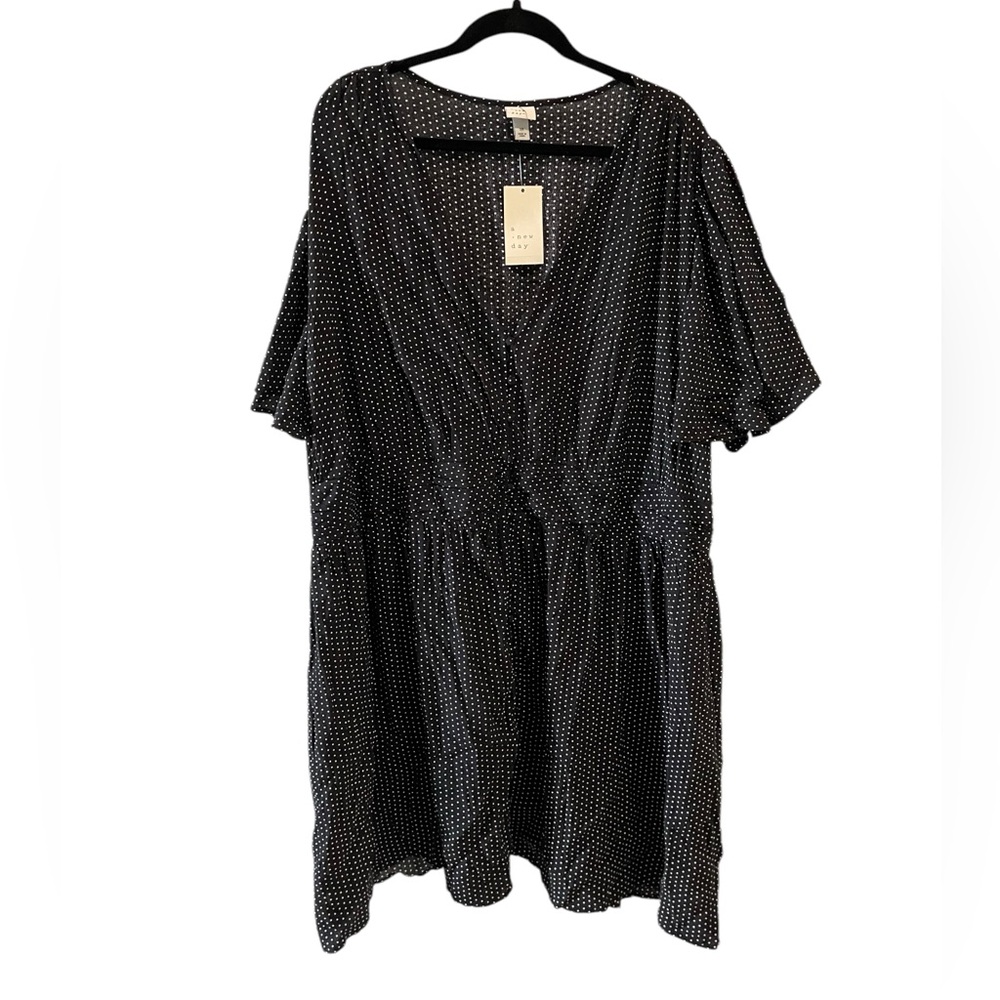 Ladies black‎ and white dress a new day 3 X